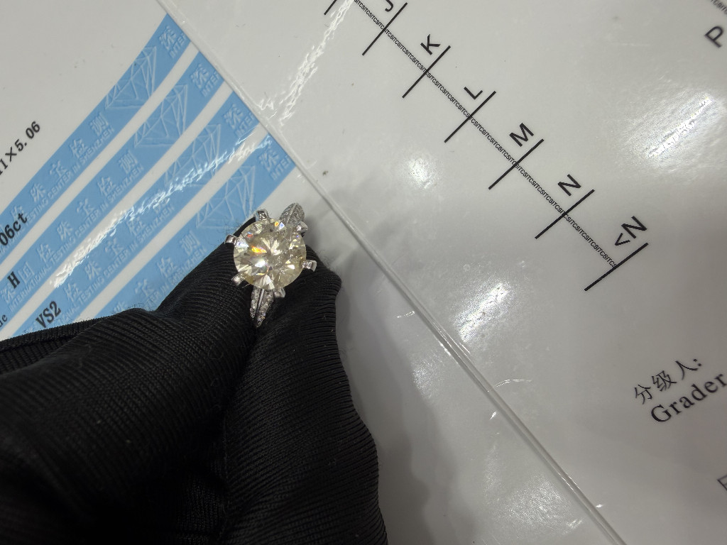 15b20532101dd9abcca30edab565994ccdebd6e5474ec993500f045d45f551f7