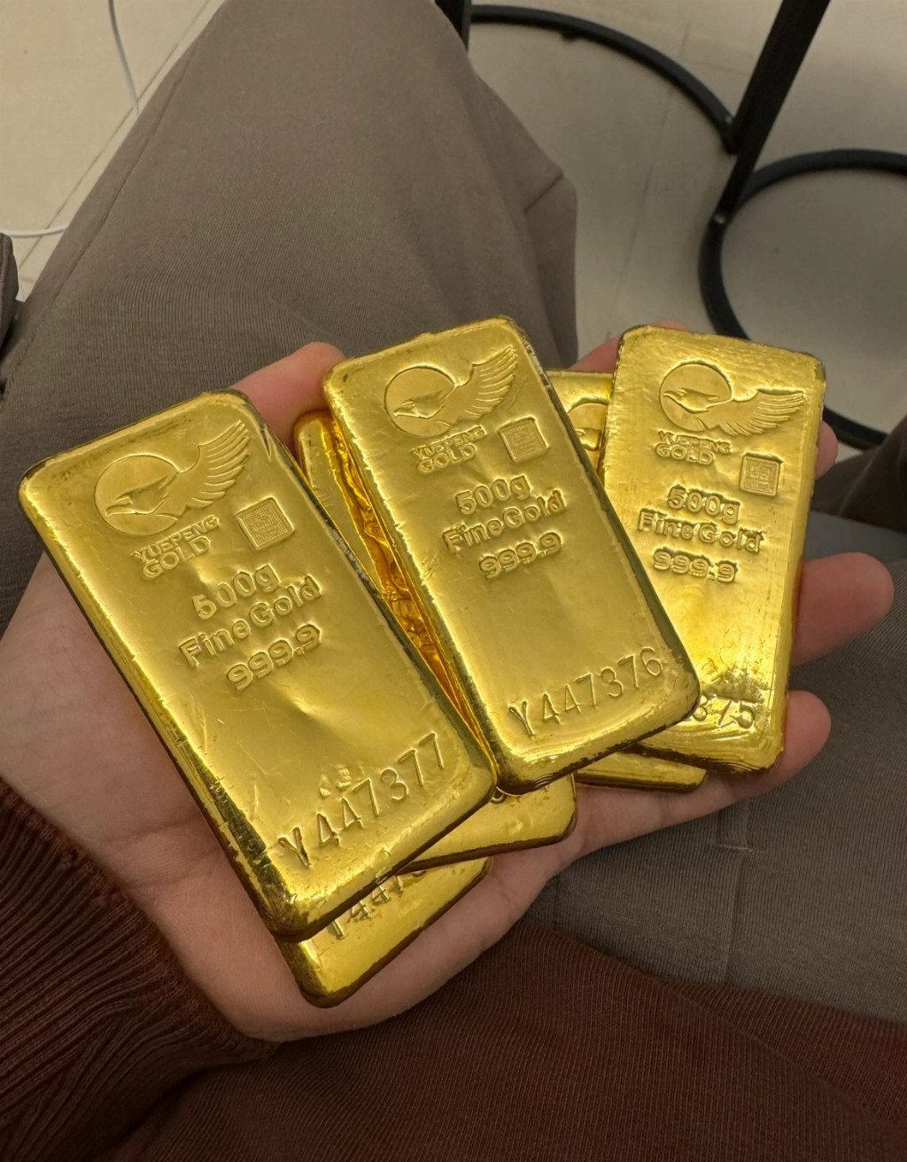海口黄金回收“闭眼入”清单:足金、古法金、品牌金一站式回收,合规资质+好评霸榜我推这3家“六边形战士”