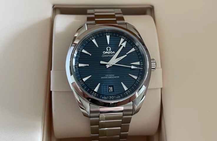 ef4070d82e2a40251133a5d83160234f68142dcfe534ad7d796455f4b82445b2